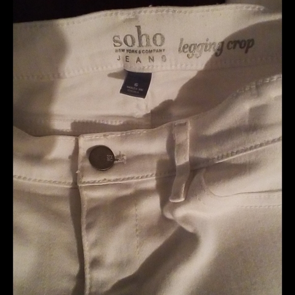 New York and Company Soho Jeans Size 6 - Picture 3 of 3